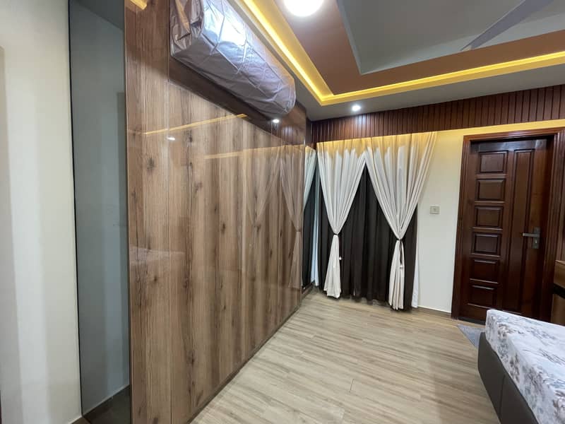 2 BED ATTACHED BATH FULLY FURNISHED ULTRA LUXURY APARTMENT AVAILABLE FOR SALE IN TOPCITY-1 ISLAMABAD 7