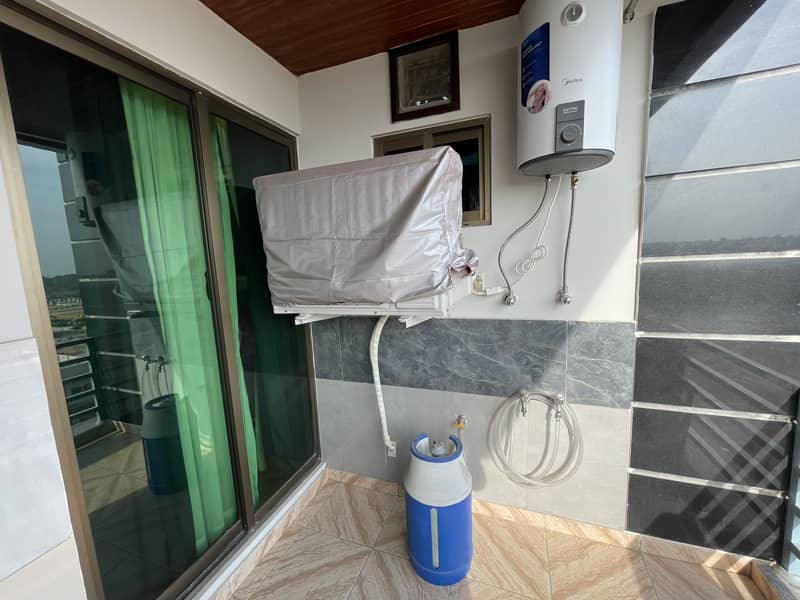 2 BED ATTACHED BATH FULLY FURNISHED ULTRA LUXURY APARTMENT AVAILABLE FOR SALE IN TOPCITY-1 ISLAMABAD 20