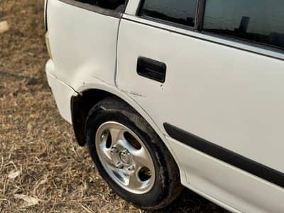 Suzuki Cultusvxr 2005 modal