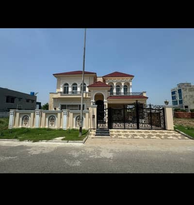1 Kanal Double Unit Brand New House For Sale In Green City