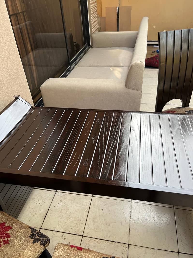 Dining table 8 seater 3