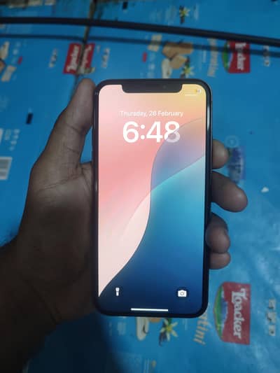 Apple iphone Xs 64 gb non pta 75% Battery Health