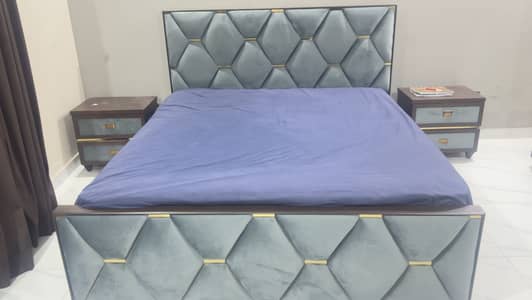 Solid wooden king size bed