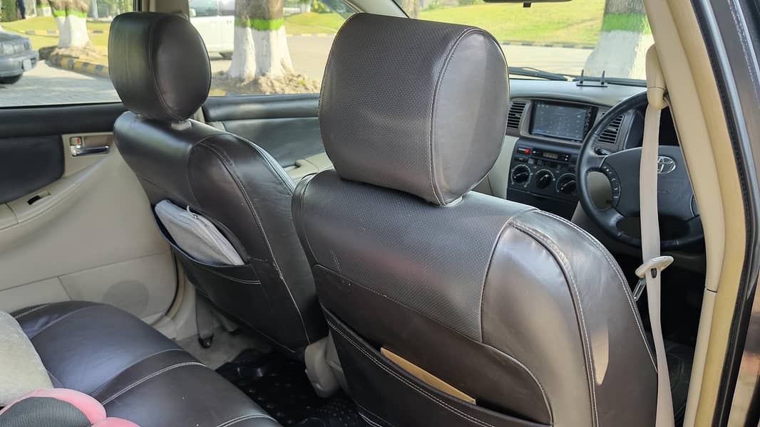 Corolla Altis Automatic 2005 11