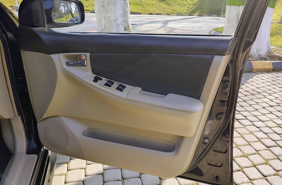 Corolla Altis Automatic 2005 18