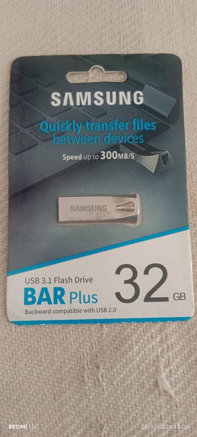 32Gb USB