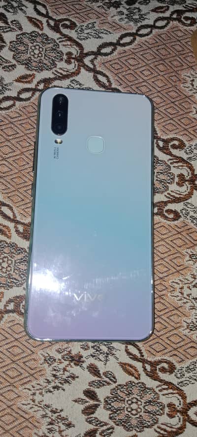 vivo y17 8/256