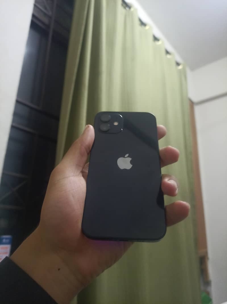 Apple iPhone 12 0