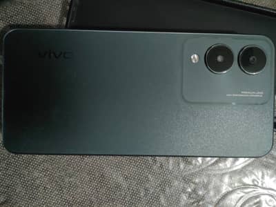 Vivo Y17s