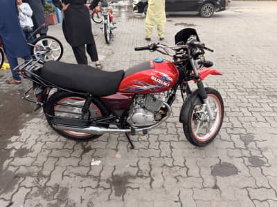 Suzuki GS 150