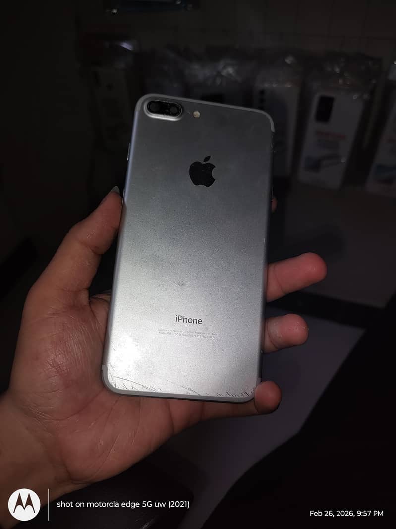 iphone 7plus non pta 1