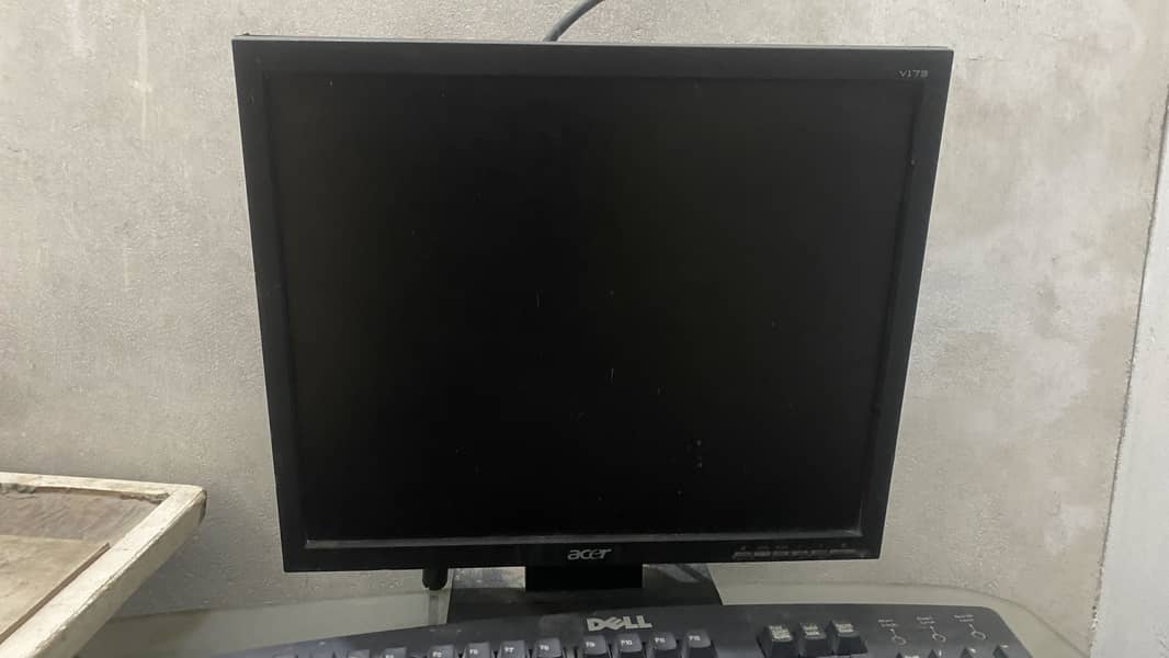 Complete computer set 2