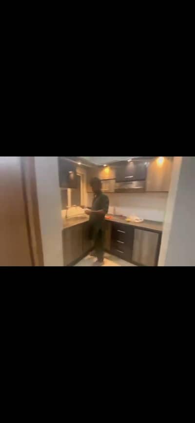 2 Bed DD 120 yards Ground floor Portion