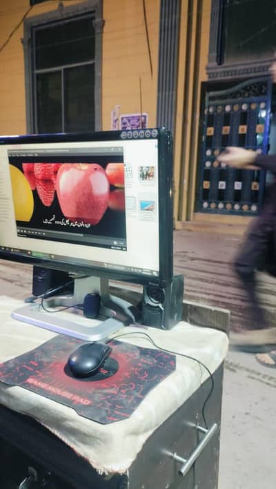 Computer Setup | 22" LED | 2TB HDD | 8GB RAM | Table & Speakers