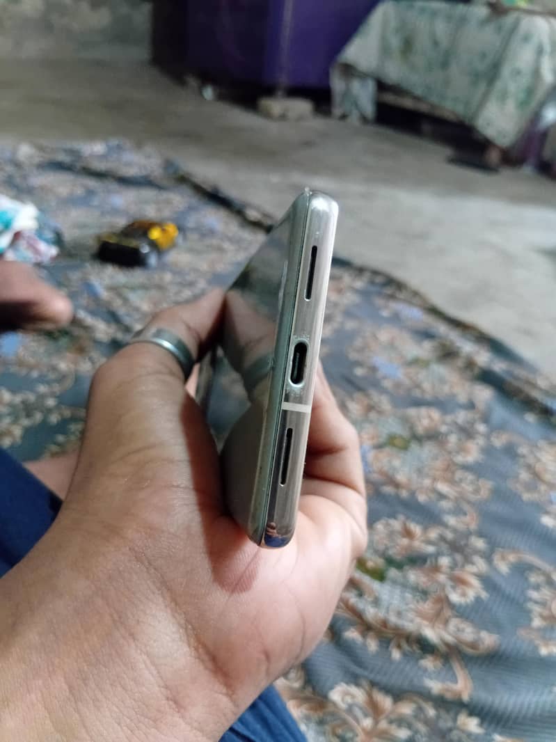 google pixel 7 pro 2