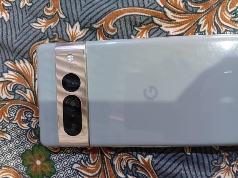 google pixel 7 pro 4