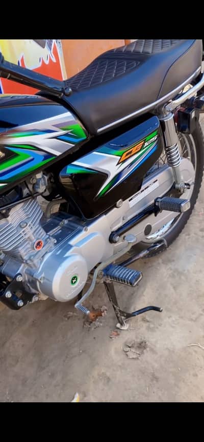 Honda 125 all ok biometric available document clear