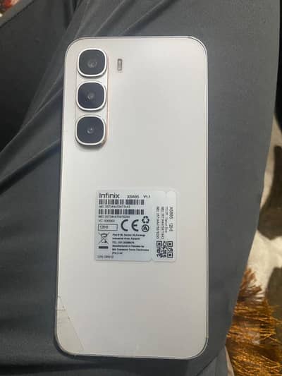 Infinix Hot 60 Pro 8/128