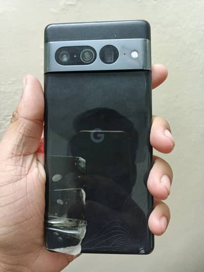 Pixel 7 Pro With Genuine Charger.