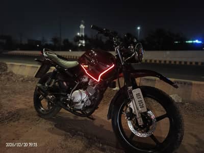 neat and clean bike with one hand use urgent sale