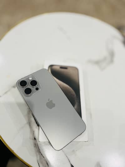 iPhone 15 Pro Max (256GB) Factory Unlock