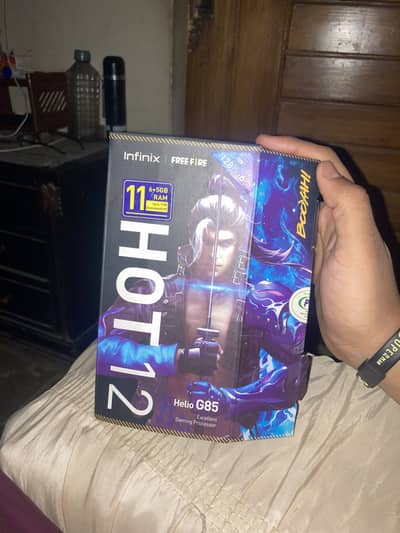 Infinix hot 12