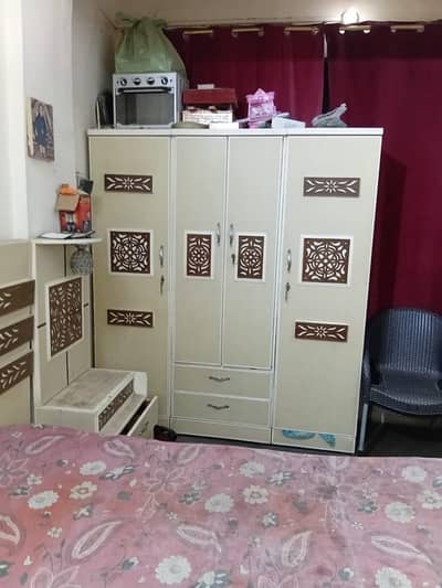 Bed Room Set 4 piece