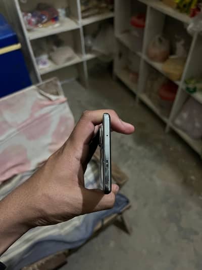 8+8 / 256 9/10 all ok