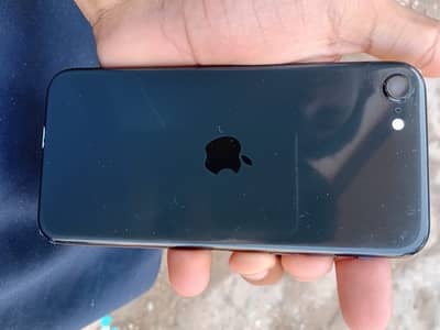 iPhone se 2020 for sale non pta 64 gp 10/10 water pack 24000
