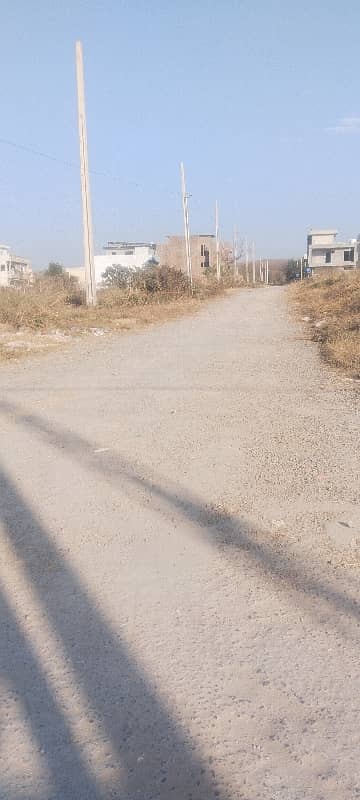 THREE SIDE CORNER PLOT 3