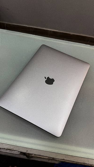MACBOOK PRO 2020