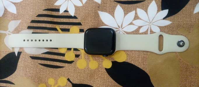Series 7 apple 45mm watch for sale good condition