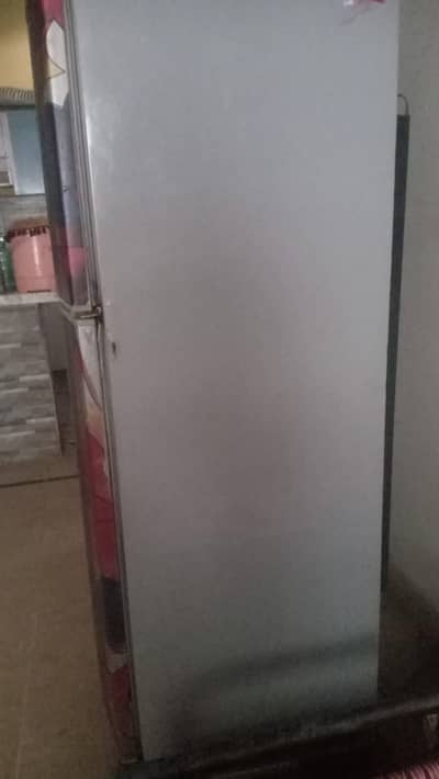 10/8 condition urgent Sale