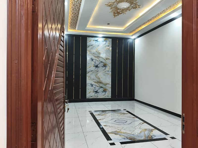 Crown Tower 3 Bed DD *Code(15951)* Flat 0