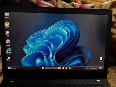 Lenovo Thinkpad T480 | Core i5 8th Gen | 8GB RAM | 512 SSD | Touch