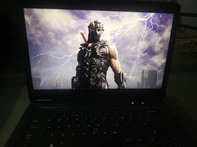 Dell | Latitude E7440 | Core i5 4th Gen | Touch and Tie | 4 / 128