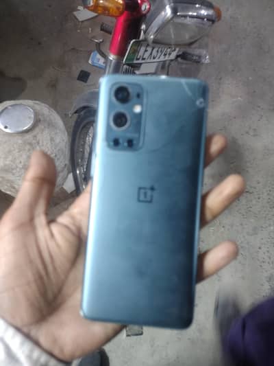 oneplus9 pro 8gb 256gb. pta prooved