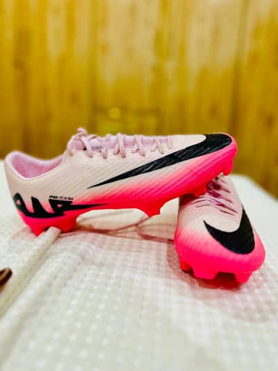 Nike Air Zoom Mercurial Vapor 15