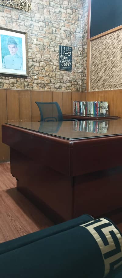 executive office table with side table for sale