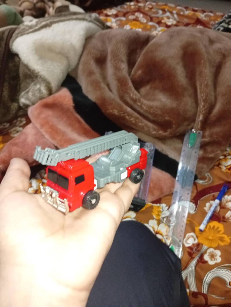 transformers action figure 2