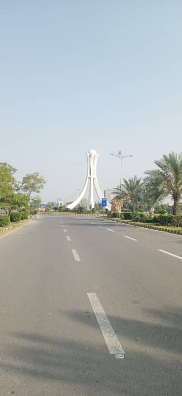 10 Marla Residential Plot Available For Sale In New Lahore City Phase2 Block A On Very Good Location Direct Approach From Main Boulevard Next To Corner Very Near To Park And Very Close To Behria Town Lahore Urgent For Sale Owner Needy Meeting Possible