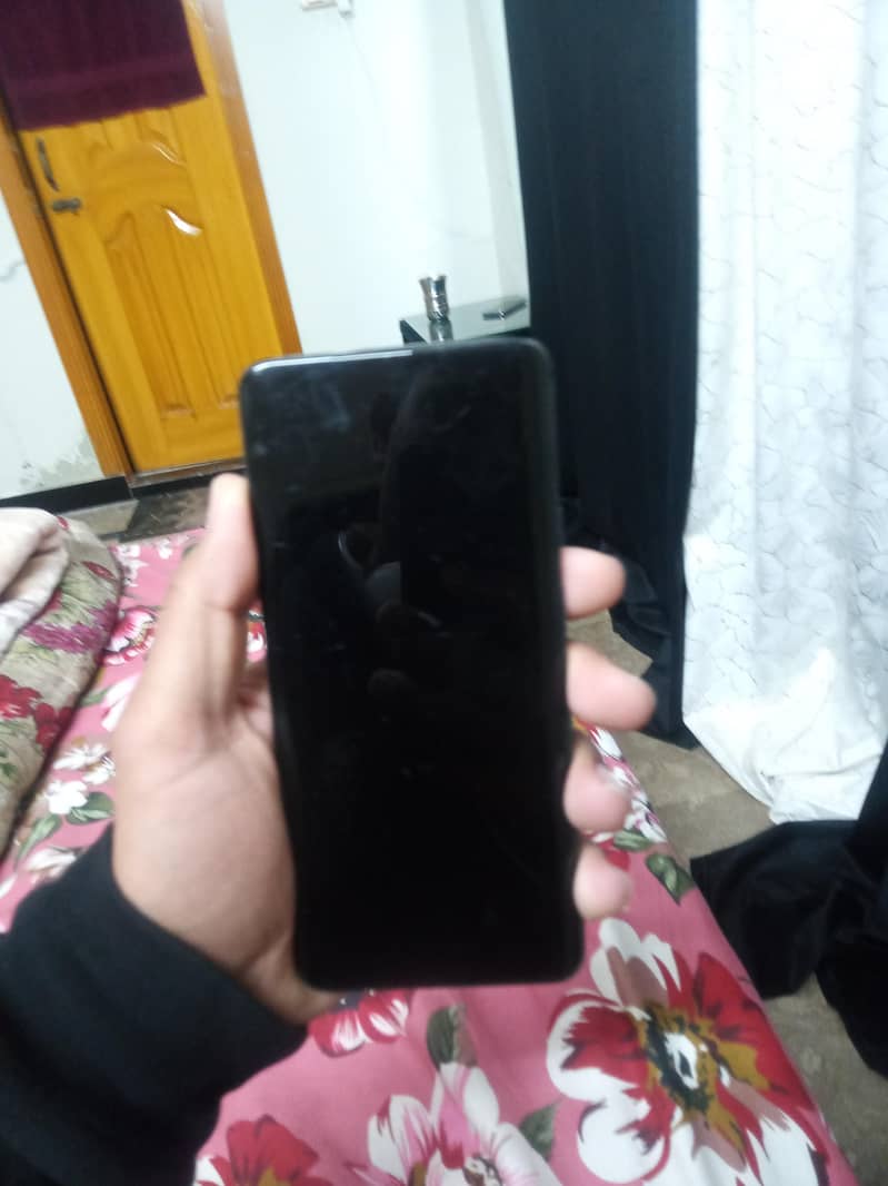 one plus 7 pro LED panel 1