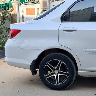 Honda City 2005 IDSI Manual