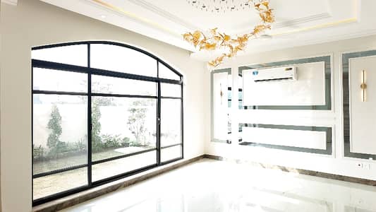 Well-Constructed House Available For Sale In DHA Phase 7 - Block Z1