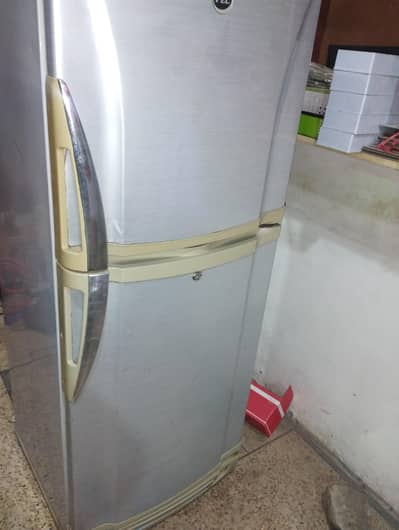 Pell Fridge for sale In Good condition