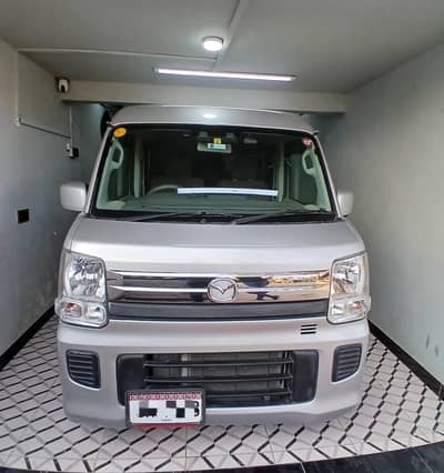 Mazda Scrum like A Suzuki Every Wagon