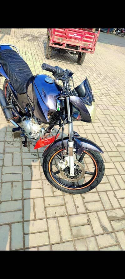 ybr125 2015 model