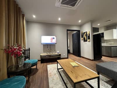 1420 Sq. Ft. Fully Furnished Luxurious Apartment for Rent Gulberg 3, Lahore