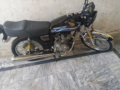 Honda 125 all ok exchange posible