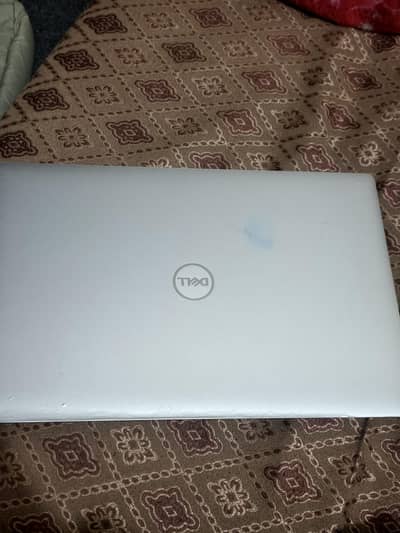 Dell Precision 5540.16/512.4GB Dedicated Graphics Card